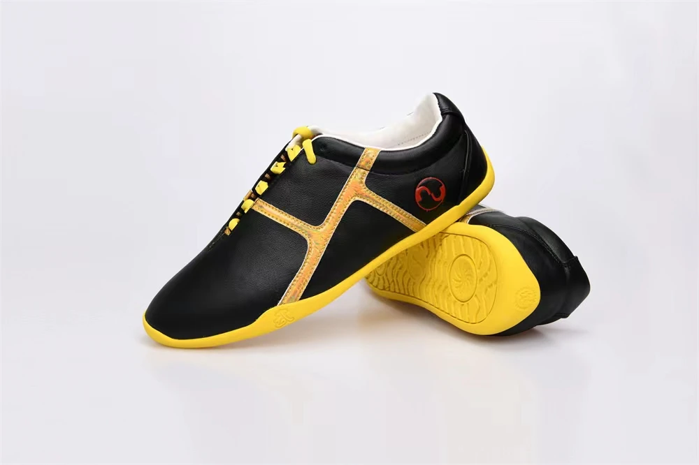 Scarpe da competizione per art - Men Shoes Yellow recensione e prezzo